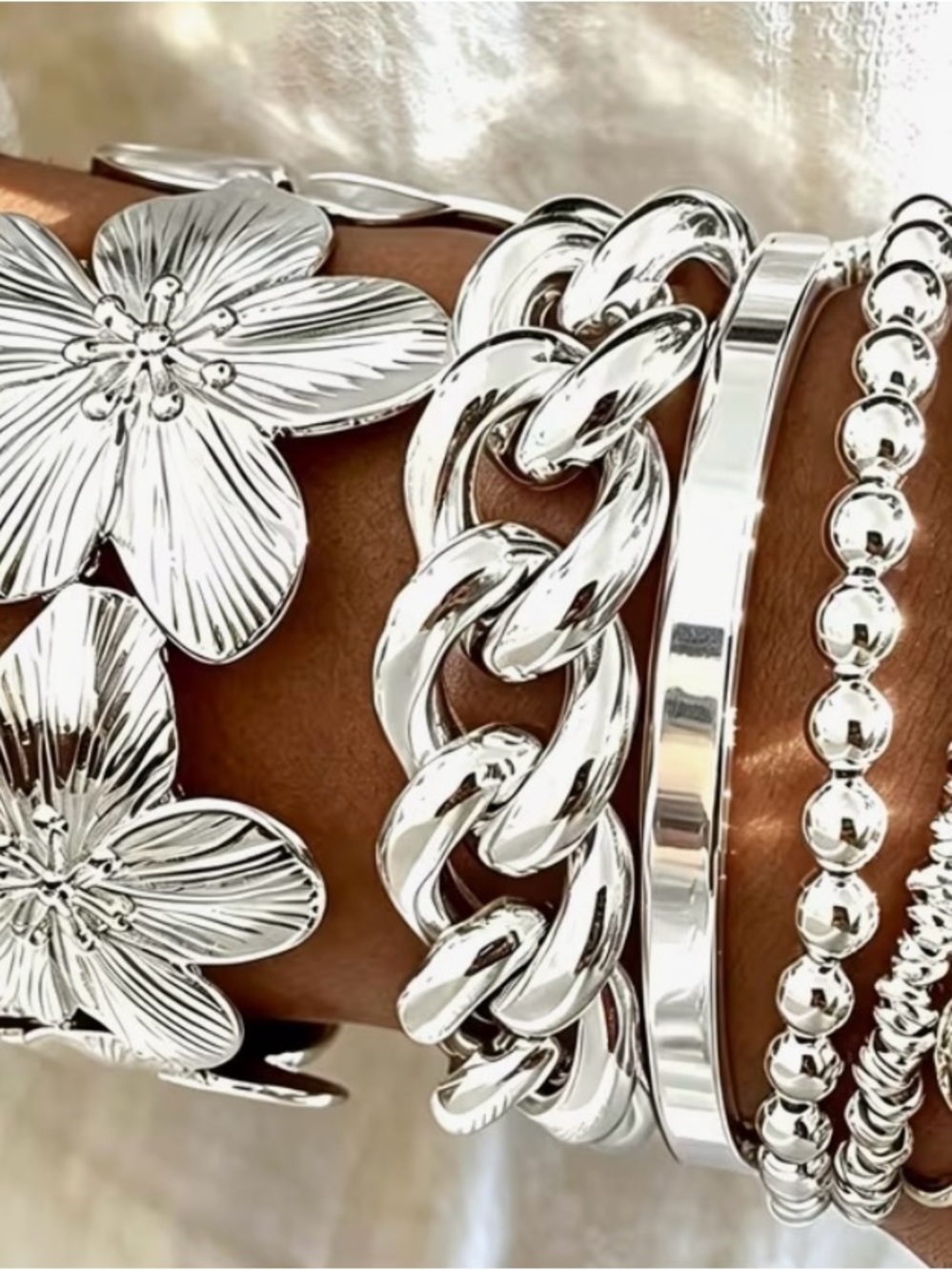 🩶 NEW 5 Bracelet Silver Flower Statement Bracelet Stack 🩶 - Picture 3 of 11